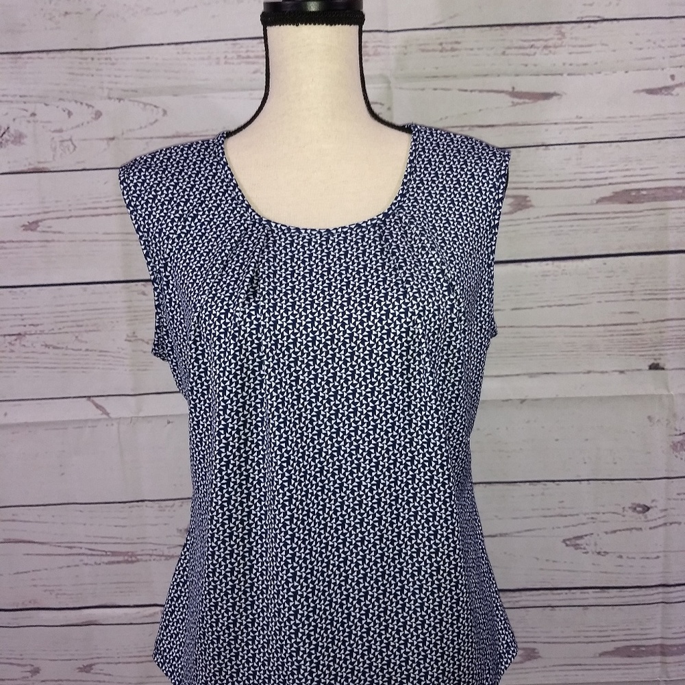M&E Sleeveless Print Blouse